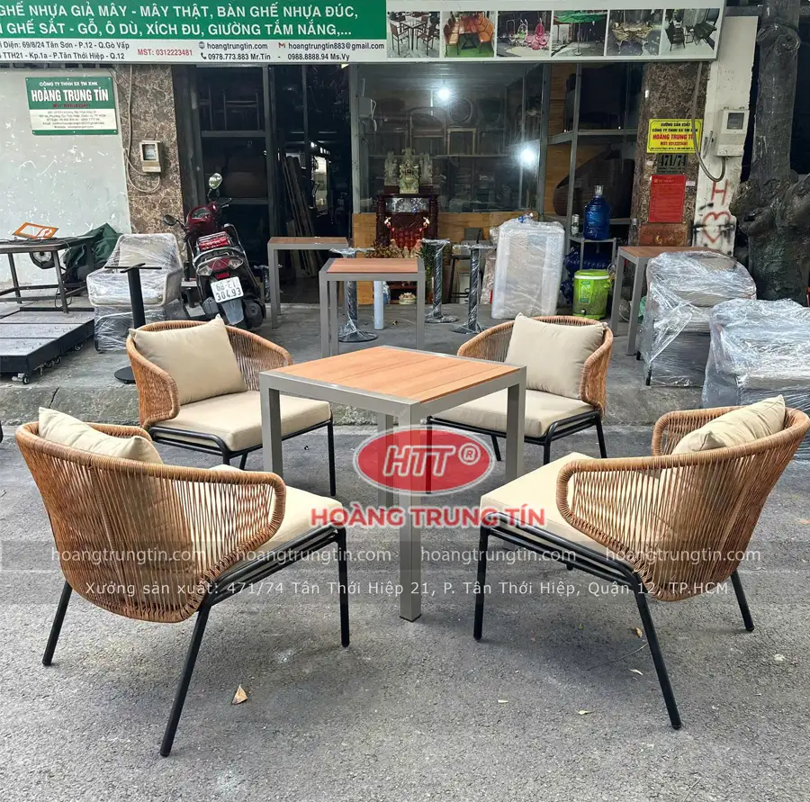 xuong-ban-ghe-may-nhua-gia-re-6