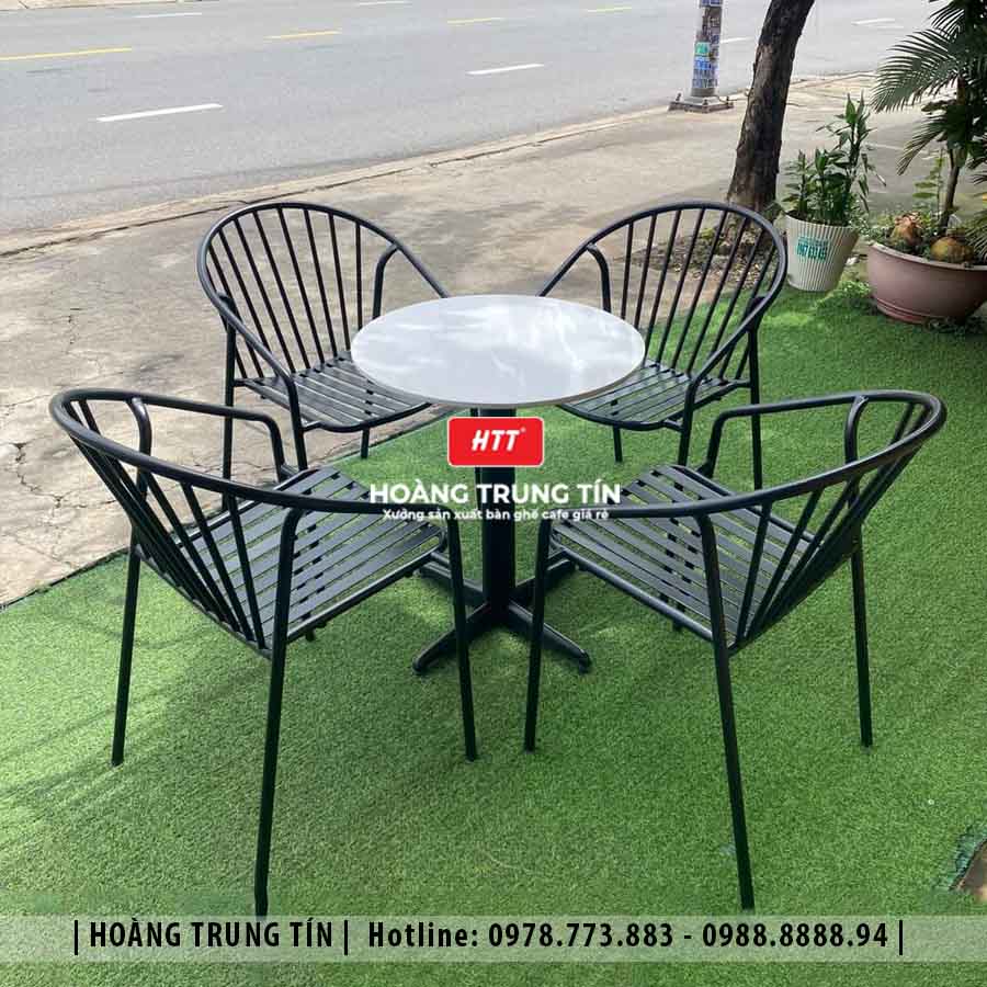 Bàn ghế cafe sắt ngoài trời HTT04