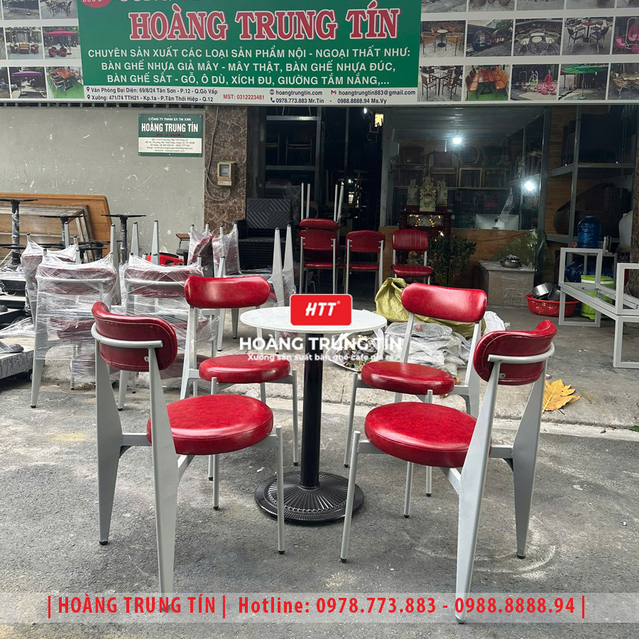 Bàn ghế cafe sắt nệm HTT02